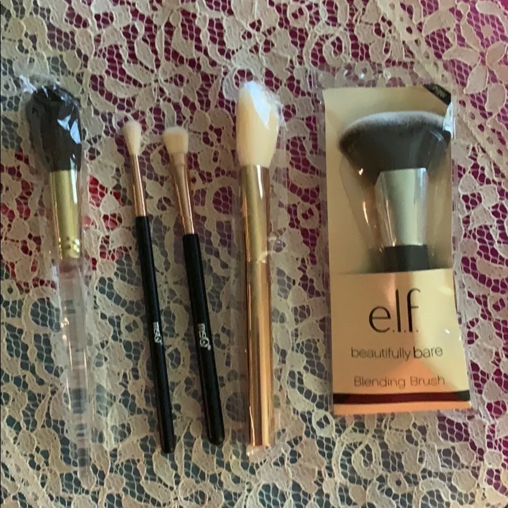 5 Makeup Brushes New Never Used
